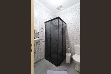 Casa à venda com 250m², 2 quartos e 2 vagas Casa à venda com 250m², 2 quartos e 2 vagasBanheiro