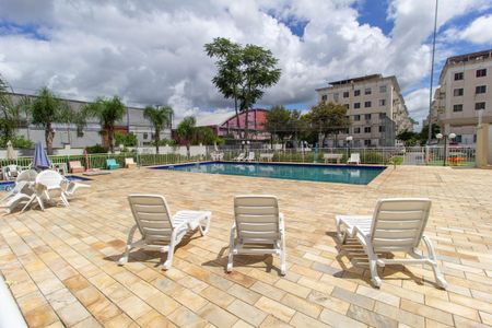 Apartamento para alugar com 60m², 2 quartos e sem vagaÁrea comum - Piscina