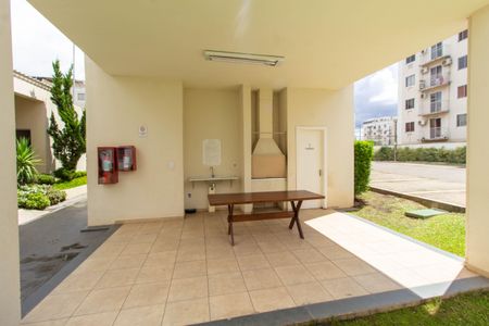 Apartamento para alugar com 60m², 2 quartos e sem vagaÁrea comum - Churrasqueira