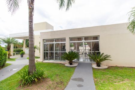 Apartamento para alugar com 60m², 2 quartos e sem vagaÁrea comum - Salão de festas