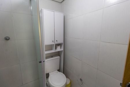 Apartamento para alugar com 60m², 2 quartos e sem vagaBanheiro