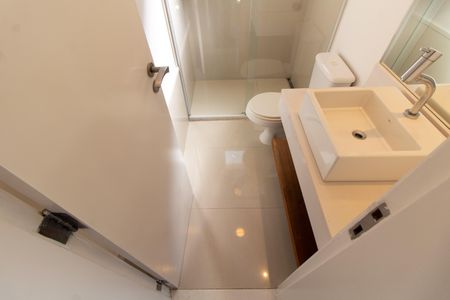 Apartamento à venda com 170m², 3 quartos e 3 vagasBanheiro Social