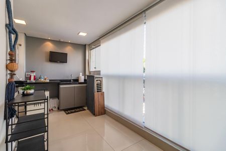 Apartamento à venda com 70m², 2 quartos e 1 vagaSala/Cozinha