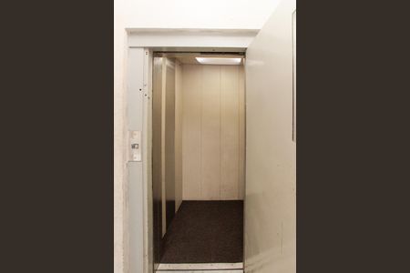 Studio para alugar com 48m², 1 quarto e sem vagaElevador