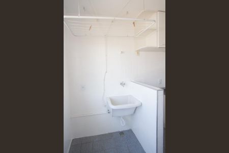 Apartamento à venda com 69m², 3 quartos e 1 vagaÁrea de Serviço