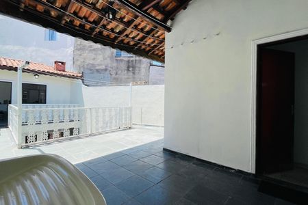 Casa à venda com 295m², 4 quartos e 4 vagasÁrea de Serviço