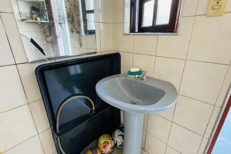 Casa à venda com 295m², 4 quartos e 4 vagasBanheiro 1