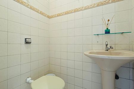 Casa à venda com 295m², 4 quartos e 4 vagasLavabo