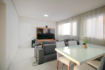 Apartamento para alugar com 98m², 3 quartos e 1 vagaSala