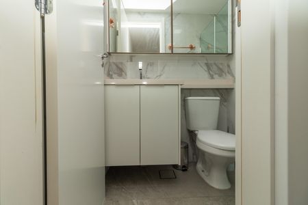 Apartamento à venda com 28m², 1 quarto e sem vaga Apartamento à venda com 28m², 1 quarto e sem vagaBanheiro