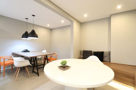 Apartamento para alugar com 28m², 1 quarto e sem vagaOffice