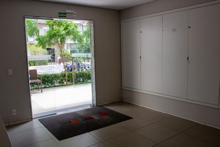 Apartamento à venda com 28m², 1 quarto e sem vaga Apartamento à venda com 28m², 1 quarto e sem vagaHall