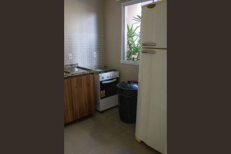 Apartamento à venda com 28m², 1 quarto e sem vaga Apartamento à venda com 28m², 1 quarto e sem vagaÁrea comum - Salão de festas
