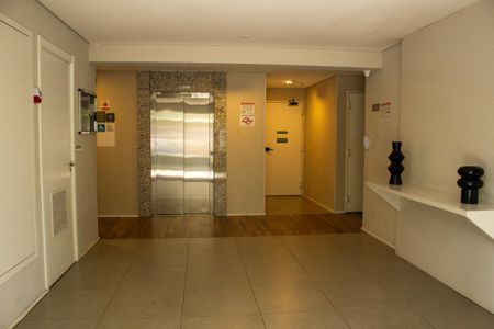 Apartamento à venda com 28m², 1 quarto e sem vaga Apartamento à venda com 28m², 1 quarto e sem vagaÁrea comum