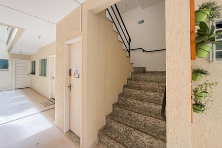 Apartamento para alugar com 40m², 2 quartos e sem vaga Apartamento para alugar com 40m², 2 quartos e sem vagaHall de Entrada
