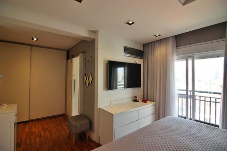 Apartamento para alugar com 242m², 3 quartos e 4 vagasSuíte 1