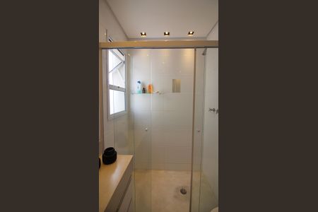 Apartamento para alugar com 242m², 3 quartos e 4 vagasSuíte 2 Banheiro 