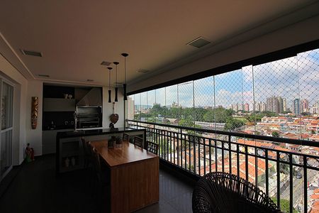 Apartamento para alugar com 242m², 3 quartos e 4 vagasSala Sacada