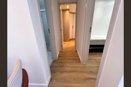 Apartamento à venda com 52m², 2 quartos e 1 vaga Apartamento à venda com 52m², 2 quartos e 1 vagaHall