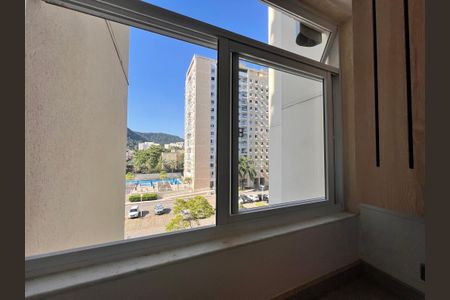 Apartamento à venda com 52m², 2 quartos e 1 vaga Apartamento à venda com 52m², 2 quartos e 1 vagaVista - Area de Serviço