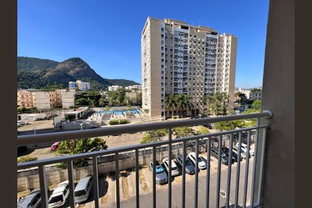 Apartamento à venda com 52m², 2 quartos e 1 vaga Apartamento à venda com 52m², 2 quartos e 1 vagaVaranda - Sala