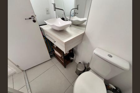 Apartamento à venda com 119m², 2 quartos e 1 vaga Apartamento à venda com 119m², 2 quartos e 1 vagaBanheiro Cobertura