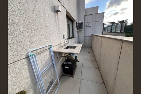 Apartamento à venda com 119m², 2 quartos e 1 vaga Apartamento à venda com 119m², 2 quartos e 1 vagaTerraço Cobertura