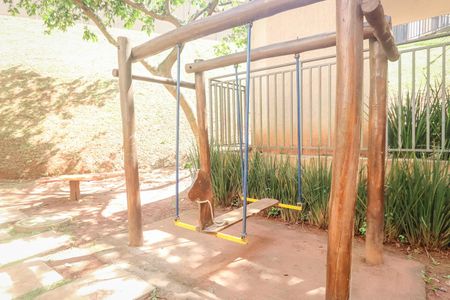 Apartamento para alugar com 46m², 2 quartos e sem vagaÁrea comum - Playground