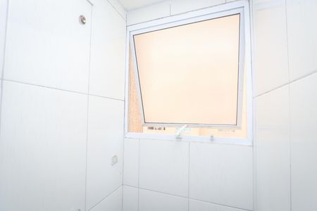 Apartamento para alugar com 46m², 2 quartos e sem vagaBanheiro