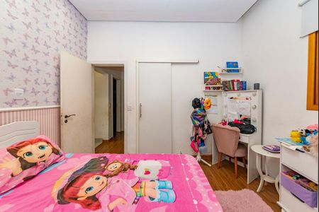 Casa à venda com 360m², 3 quartos e 3 vagas Casa à venda com 360m², 3 quartos e 3 vagasSuíte 2