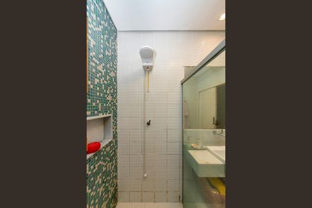 Casa à venda com 360m², 3 quartos e 3 vagas Casa à venda com 360m², 3 quartos e 3 vagasBanheiro da Suíte 1