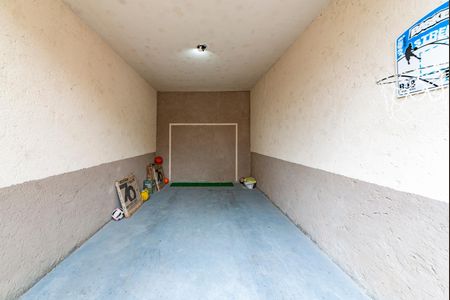 Casa à venda com 360m², 3 quartos e 3 vagas Casa à venda com 360m², 3 quartos e 3 vagasGaragem