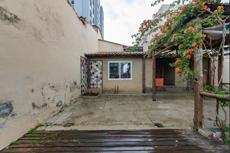 Casa à venda com 360m², 3 quartos e 3 vagas Casa à venda com 360m², 3 quartos e 3 vagasVaranda gourmet