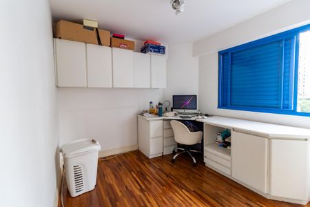 Apartamento à venda com 98m², 3 quartos e 2 vagasQuarto 2