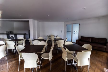 Apartamento à venda com 98m², 3 quartos e 2 vagasÁrea comum - Salão de festas