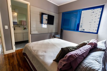 Apartamento à venda com 98m², 3 quartos e 2 vagasSuíte