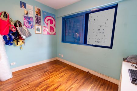 Apartamento à venda com 98m², 3 quartos e 2 vagasQuarto 1