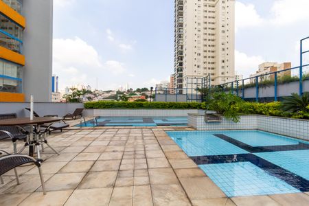 Apartamento à venda com 98m², 3 quartos e 2 vagasÁrea comum - Piscina