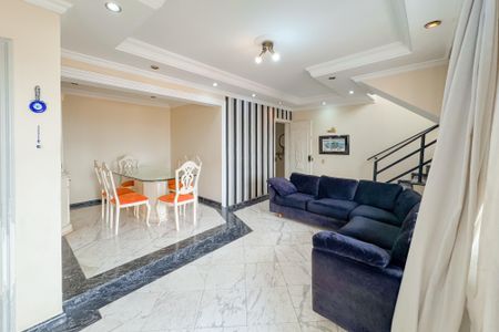 Apartamento à venda com 209m², 3 quartos e 3 vagasSala