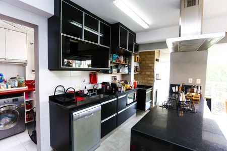 Apartamento à venda com 84m², 2 quartos e 2 vagas Apartamento à venda com 84m², 2 quartos e 2 vagasCozinha