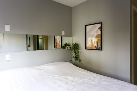 Apartamento à venda com 84m², 2 quartos e 2 vagas Apartamento à venda com 84m², 2 quartos e 2 vagassuíte