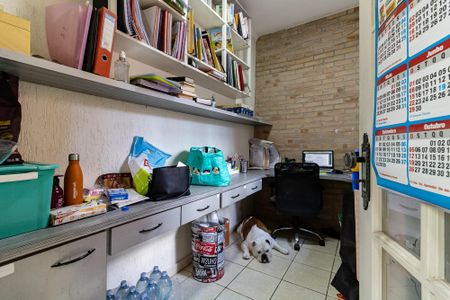 Casa à venda com 525m², 8 quartos e 4 vagas Casa à venda com 525m², 8 quartos e 4 vagasEscritório da Casa 1