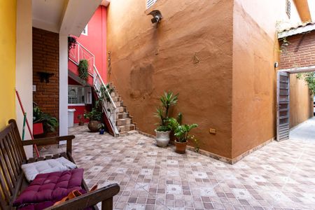 Casa à venda com 525m², 8 quartos e 4 vagas Casa à venda com 525m², 8 quartos e 4 vagasQuintal