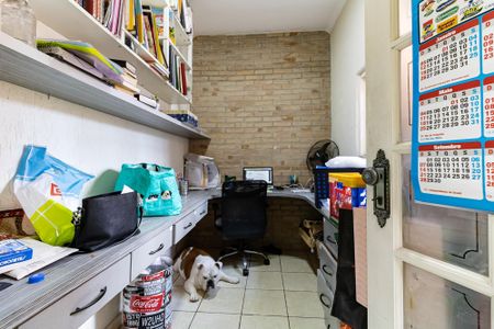 Casa à venda com 525m², 8 quartos e 4 vagas Casa à venda com 525m², 8 quartos e 4 vagasEscritório da Casa 1