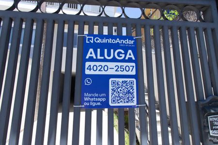 Casa à venda com 195m², 3 quartos e 4 vagasPlaca