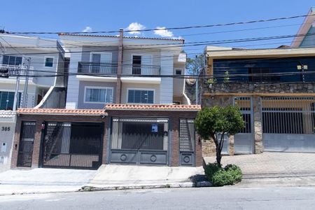 Casa à venda com 195m², 3 quartos e 4 vagasFachada