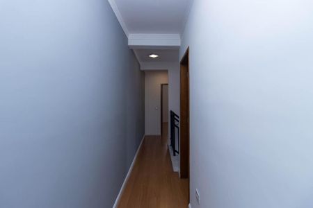 Casa à venda com 195m², 3 quartos e 4 vagasCorredor dos Quartos