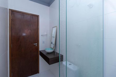 Casa à venda com 195m², 3 quartos e 4 vagasBanheiro 2