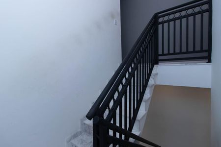 Casa à venda com 195m², 3 quartos e 4 vagasEscada