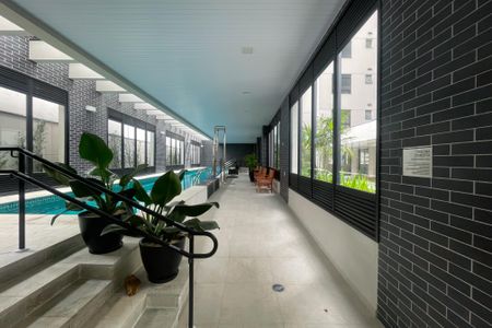 Apartamento à venda com 92m², 2 quartos e 2 vagas Apartamento à venda com 92m², 2 quartos e 2 vagasÁrea comum - Piscina Coberta